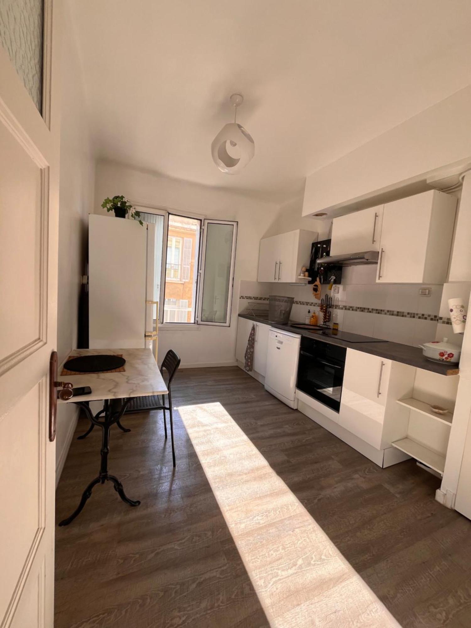 Appartement Cosy - Plein Centre Marseille Exterior photo